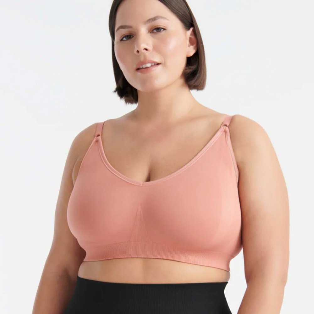 KNIX Seamless Good to Go Bra, Padded in Pink Ginger, knit fabric, v-neck size XS